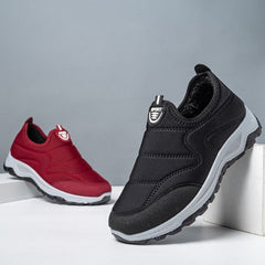 PLUSHBOOT™ - UNIVERZÁLNÍ ZIMNÍ TENISKY